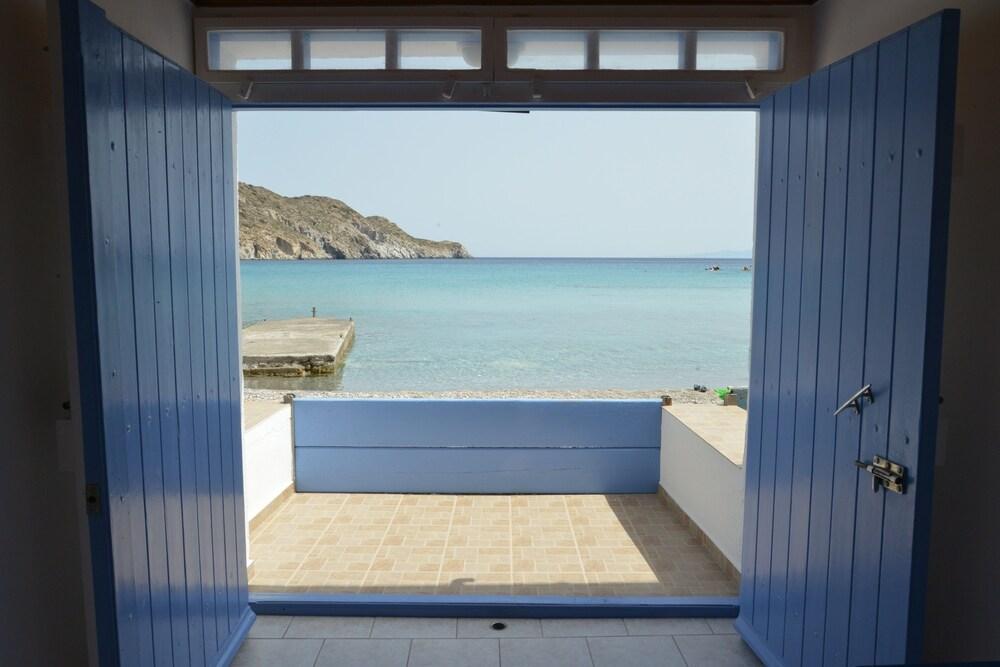 Апартаменты Erginas Boat House Plaka  Экстерьер фото